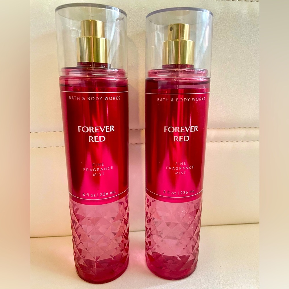 BBW Forever Red Fragrance Mist Spray Bath & Body Works Vanilla Rum 8 oz EA